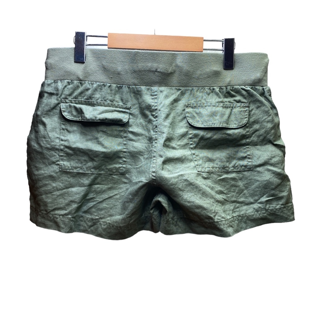 Guess High Rise Shorts - Picture 2 of 4